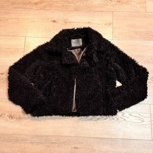 [BLANKNYC] Faux Fur Jacket Cropped Cozy Black Coat Size Medium M‎